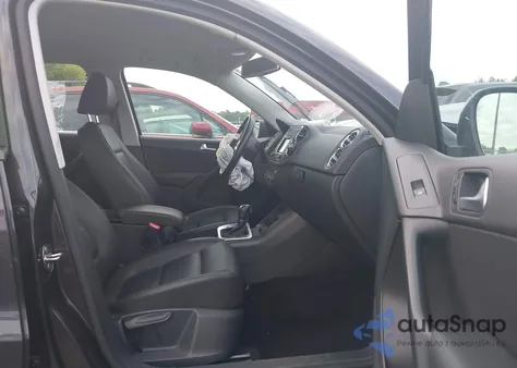 2016 Volkswagen Tiguan S из США, поврежденный, VIN WVGBV7AX4GW564591